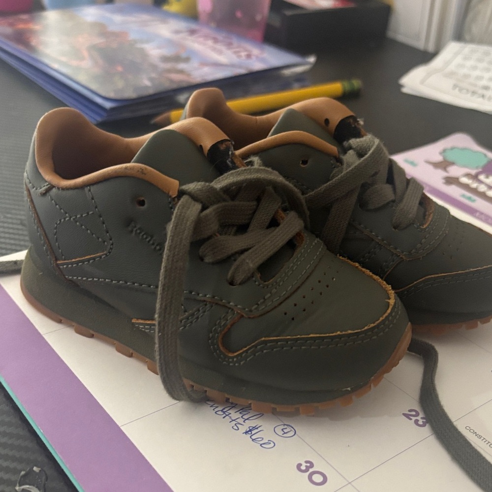 Reebok kendrick Lamar, classic kids shoes